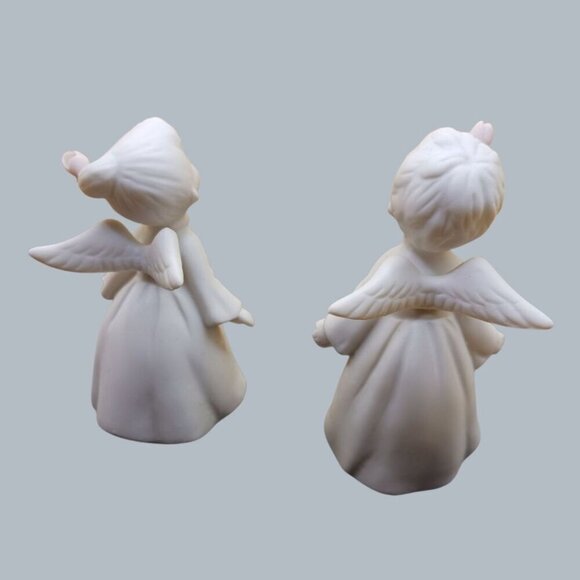 Kissing Angel cherubs Figurines Set Of 2 Matte Finish White 2.25" Tall - Picture 4 of 10